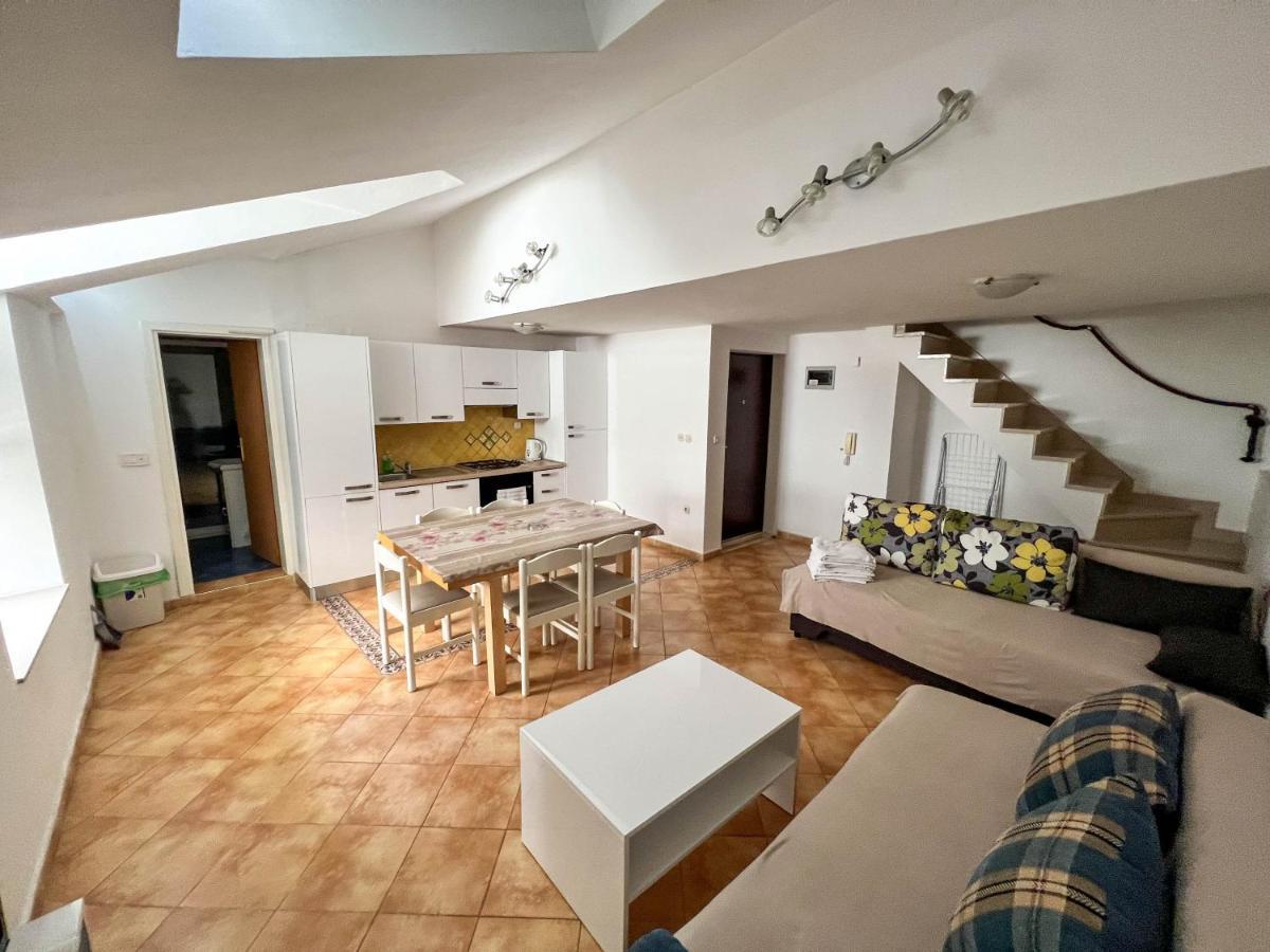 Apartments Arena 풀라 외부 사진